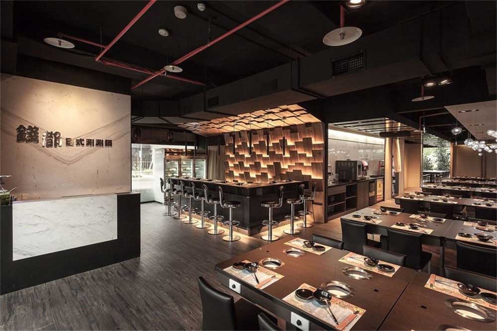 深圳鹽田現(xiàn)代簡約風(fēng)格火鍋店裝修設(shè)計(jì)家具組合