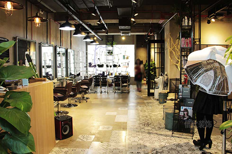 深圳龍崗美發(fā)店大廳裝修設計