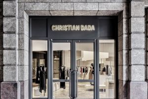 深圳市寶安區(qū)西鄉(xiāng)巨星御用品牌 Christian Dada 臺(tái)灣首間旗艦店復(fù)古門廳裝修設(shè)計(jì)效果圖